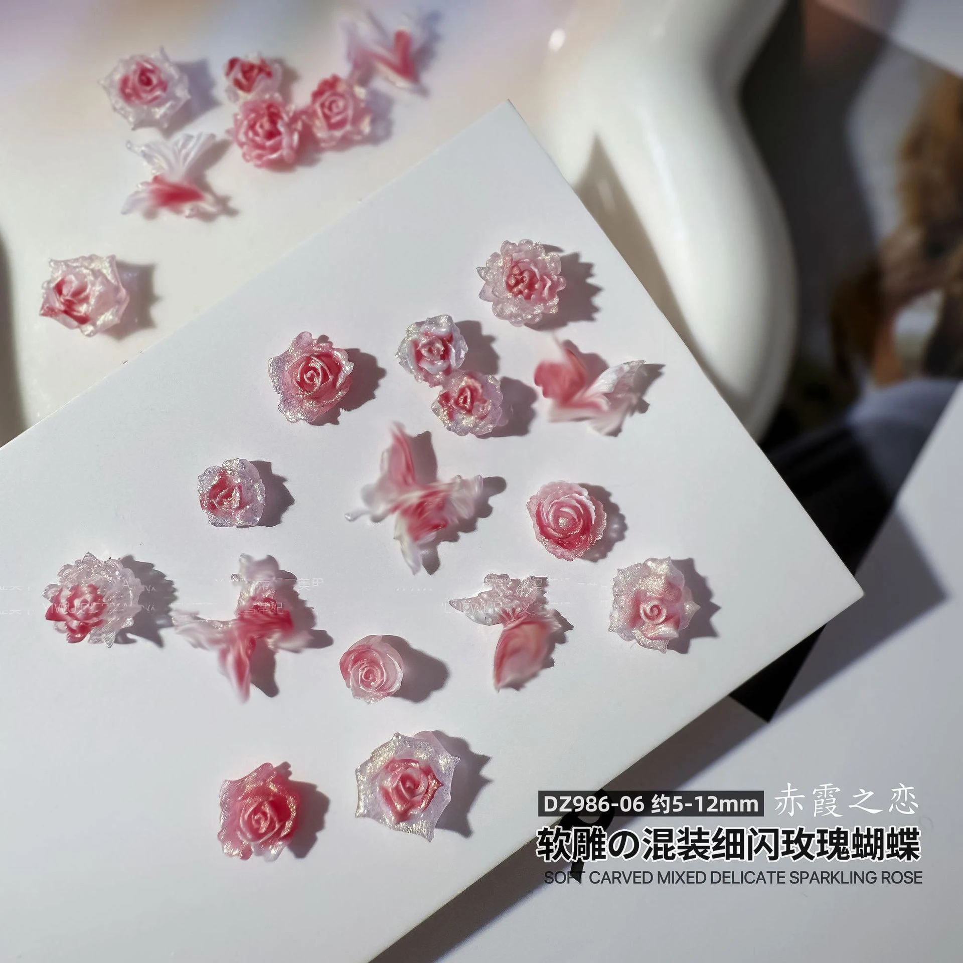 50PCS Pretty Gradient Glitter Dyeing Rose Camellia Fower Butterfly Soft Carved Nail Art Rhinestones Decorations Manicure Charms