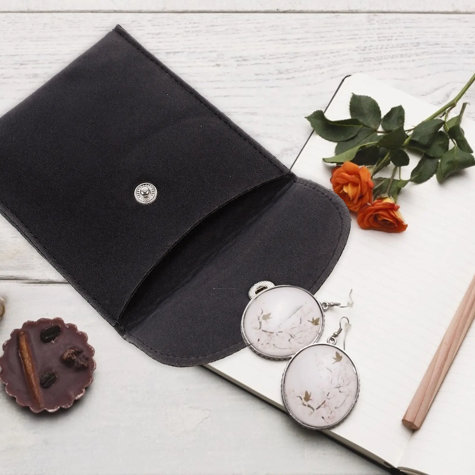 

2 шт. фланелевые мешочки для хранения браслетов и украшений, подарочная упаковка для свадебных сувениров, органайзер для ювелирных изделий