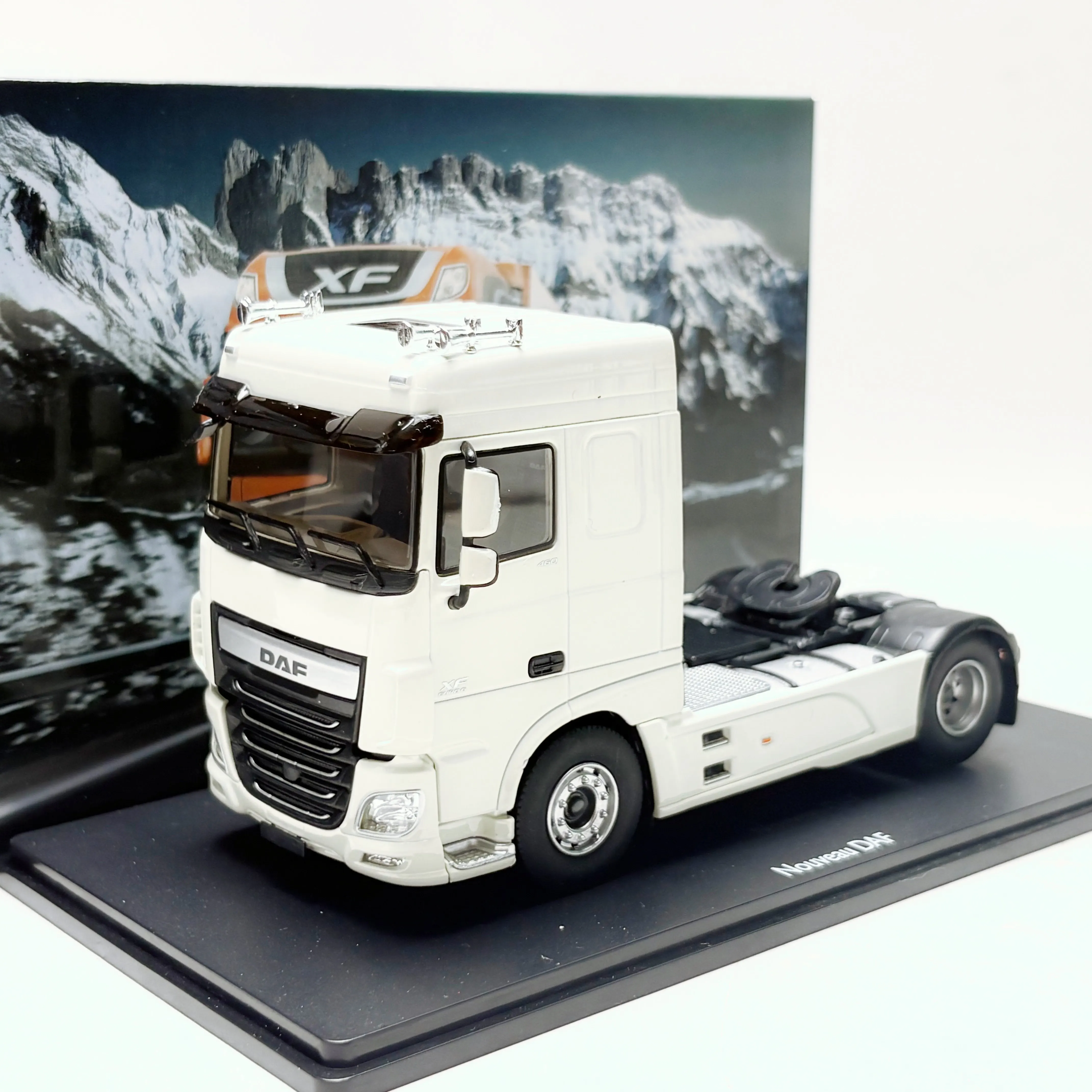 

Diecast ELIGOR 1/43 Scale Nouveau DAF Truck Trailer Alloy Car Model