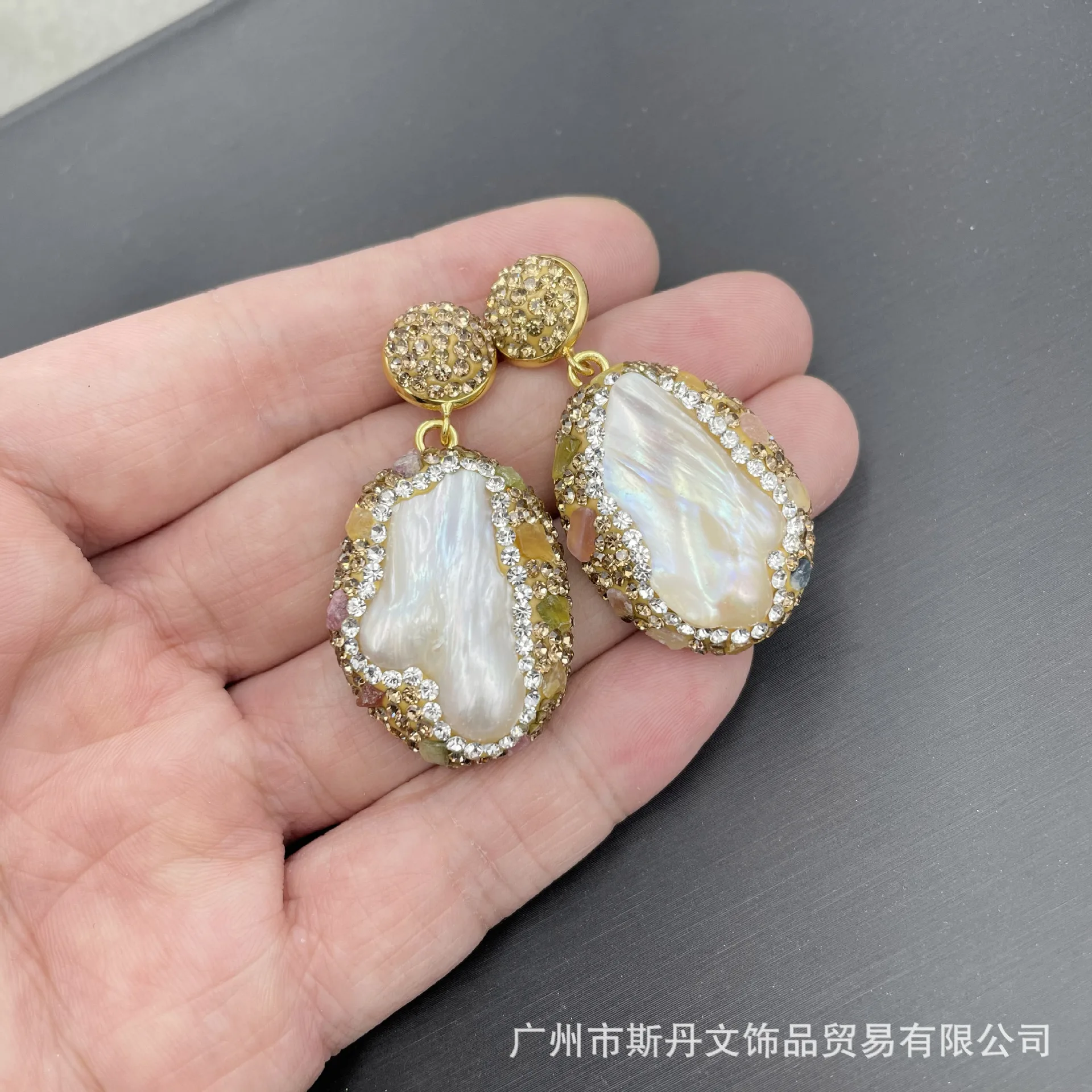 

Natural Baroque pearl earrings, hand-set Czech craftsmanship, fine jewelry ring