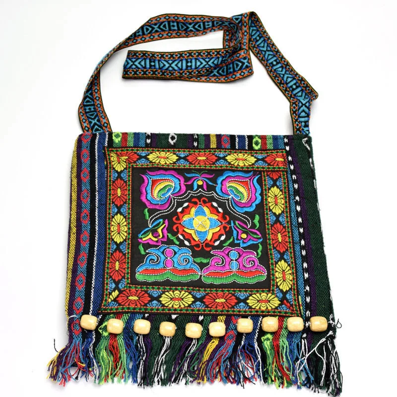 

Embroidery Crossbody Bag Colorful Boho Tote Bag Hippie Shoulder Bag Retro For Outdoor Events Gifts Hiking