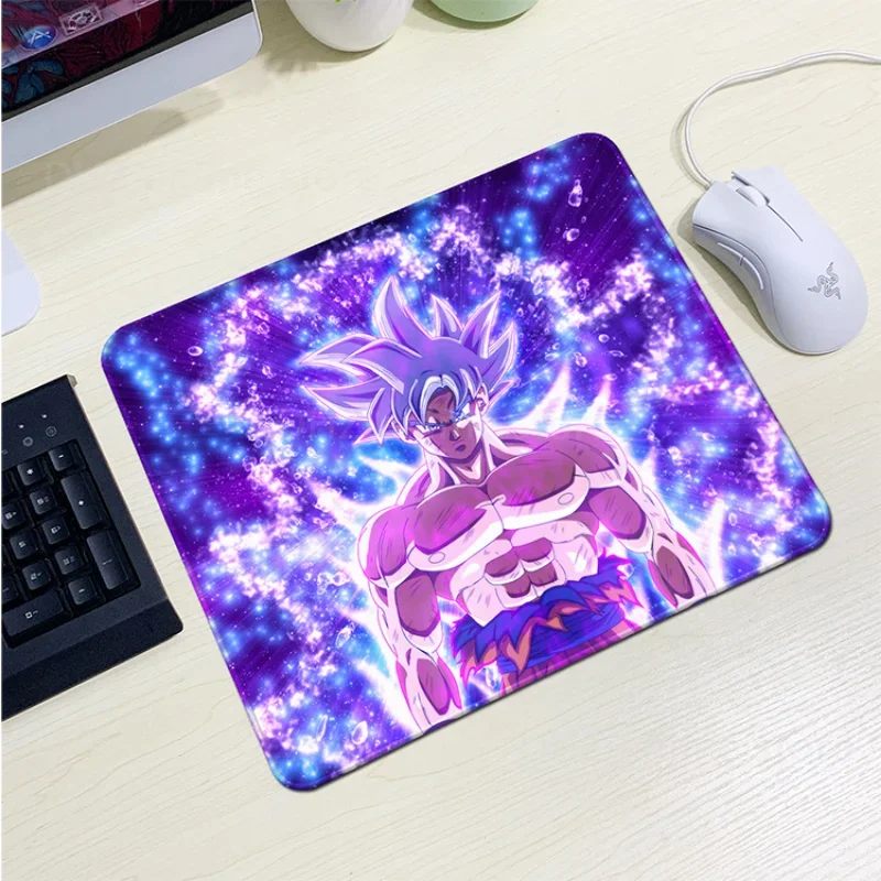 Alfombrilla de ratón de Dragon Ball Son Goku, alfombrilla de ratón pequeña para videojuegos, antideslizante, accesorios de ordenador, suministros de oficina
