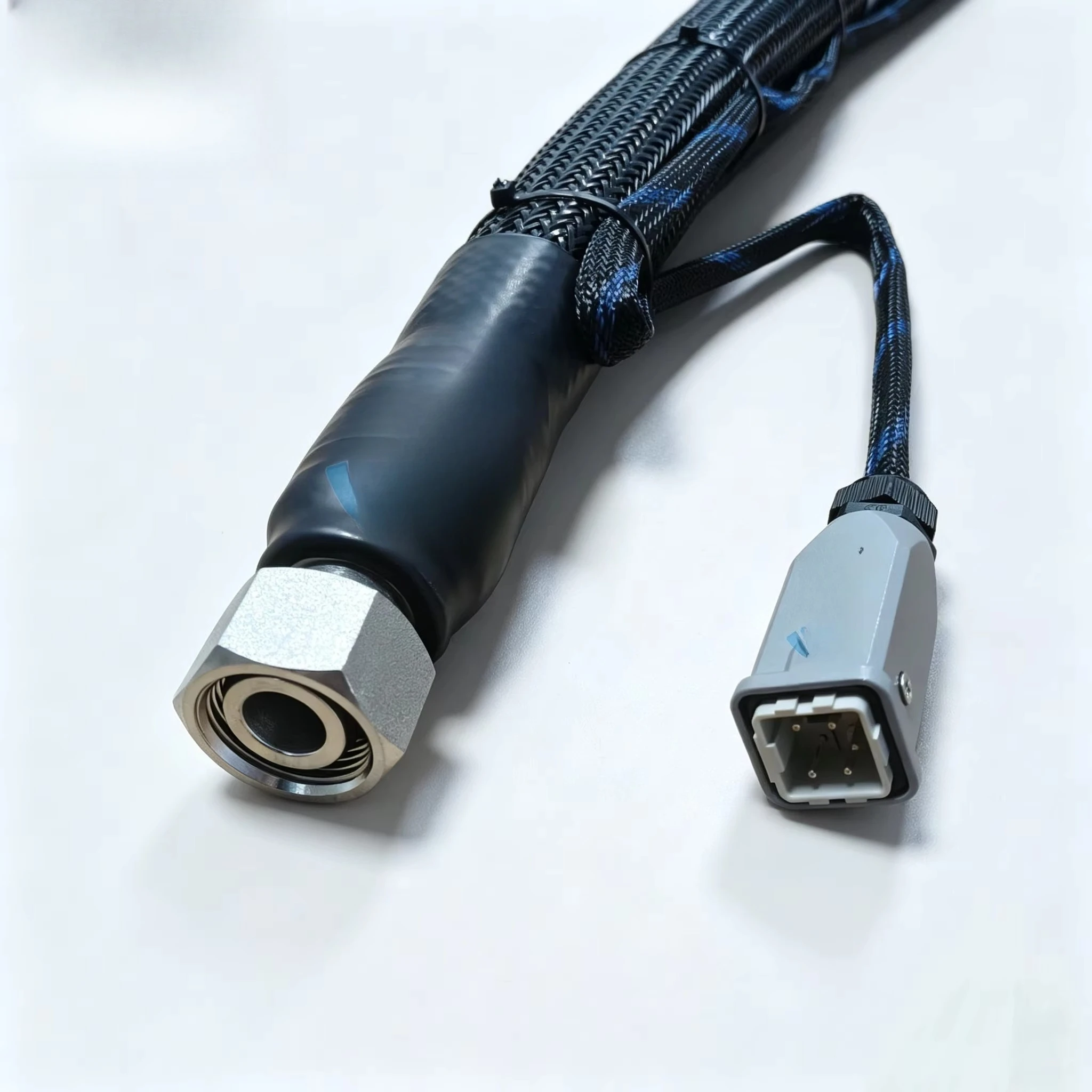 Low temp high pressure pipeline spare fittings, general matching component for industrial coating and dispensing equipment