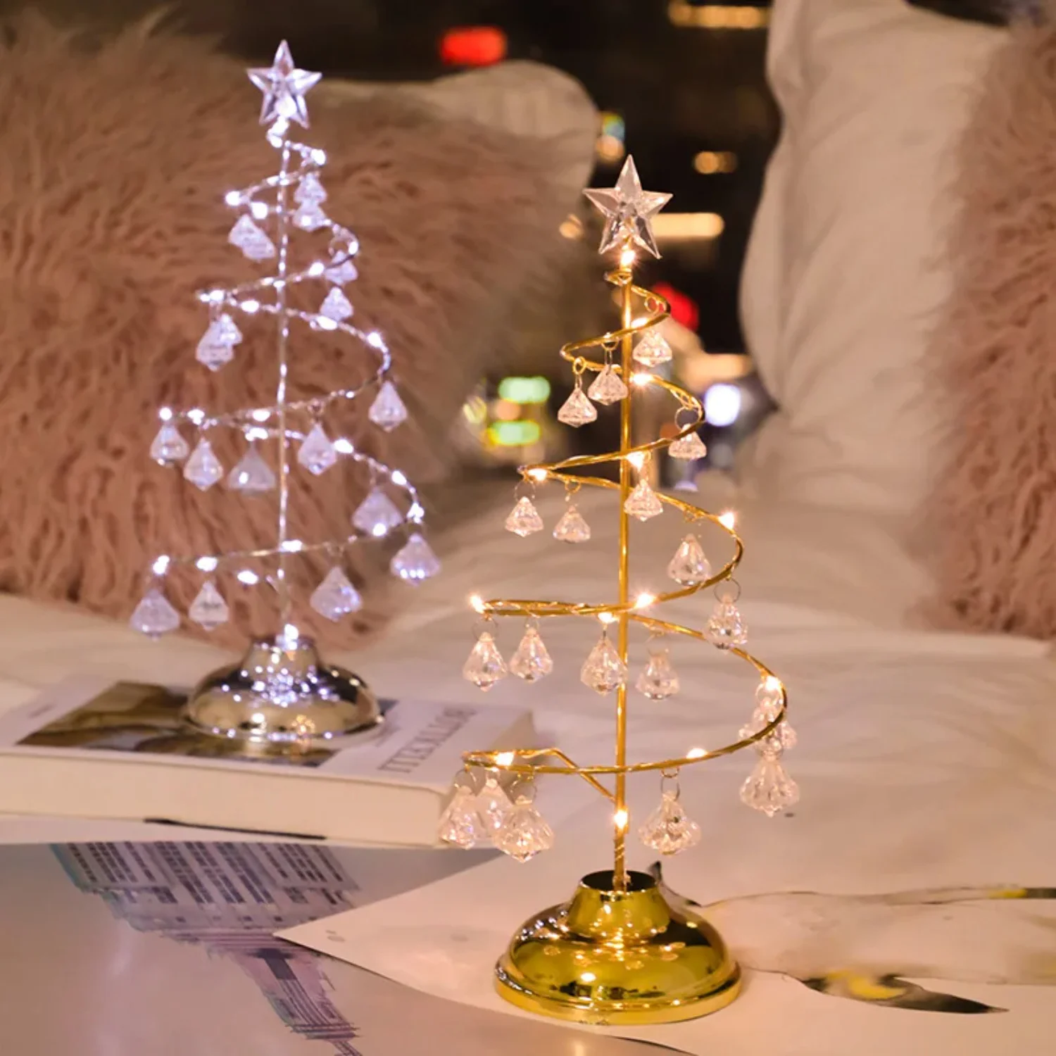 LED Christmas Tree Table Lamp Battery Power Modern Crystal Desk Decor Light Bedroom Living Room Christmas Gift Table Lights