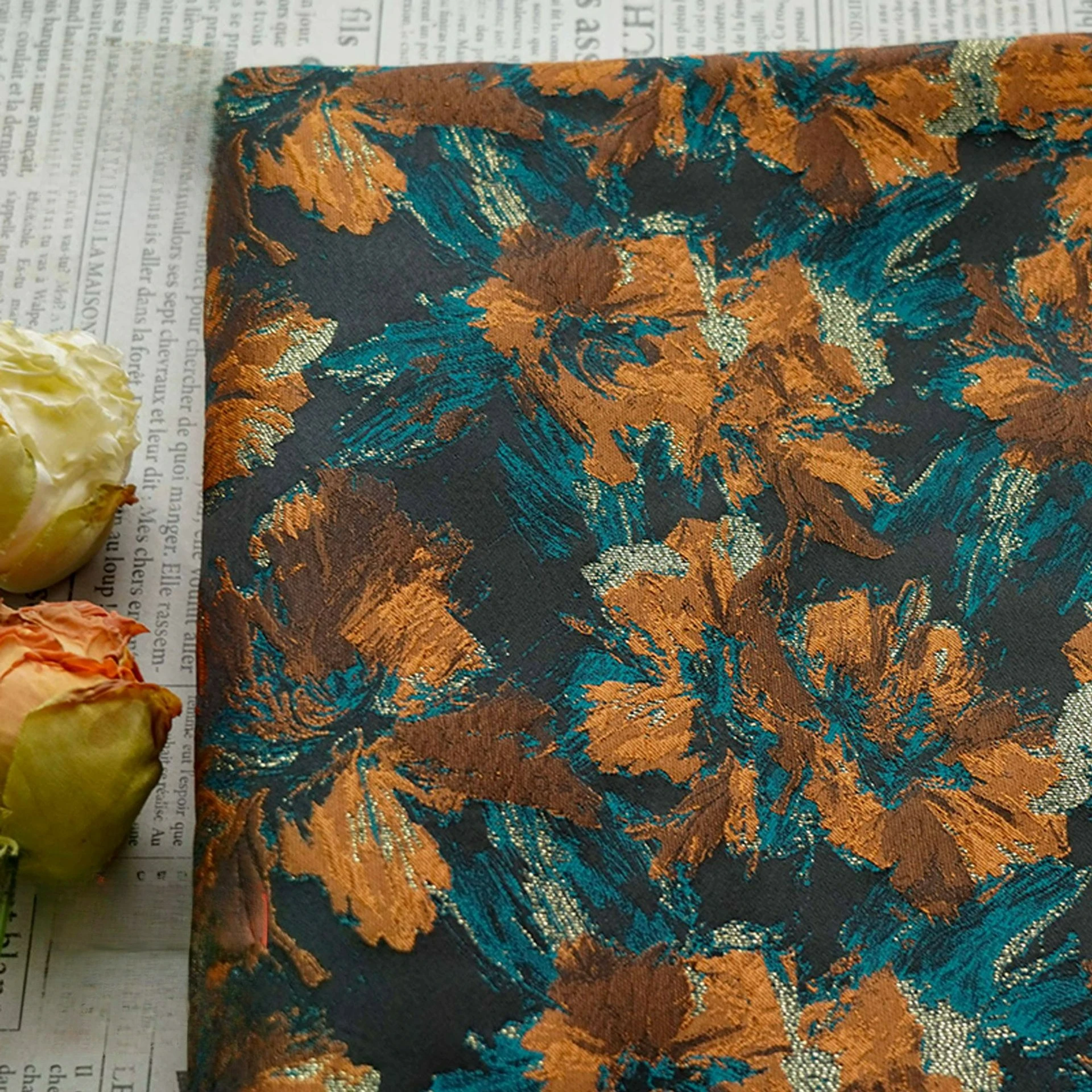 

Oil Painting Style 3D Embossed Floral Jacquard Fabric Retro Gown Dress Suit Bag Yarn Dyed Sewing Fabric