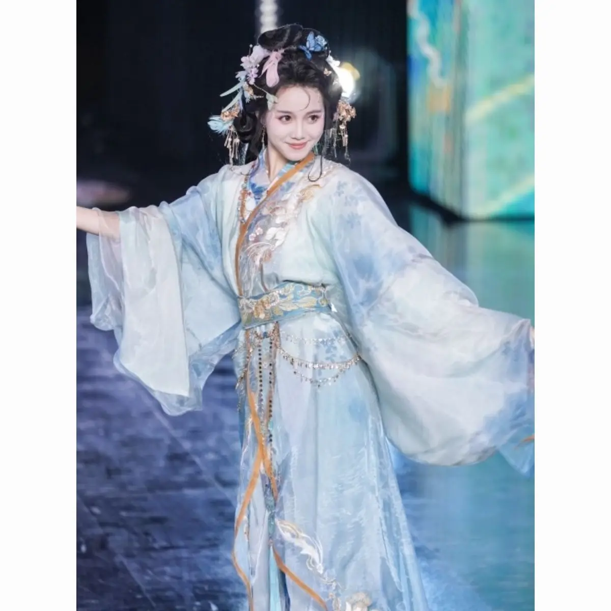 Blue style Hanfu female Warring States robe embroidery dizzy female autumn students daily costum class Chines traditional dress