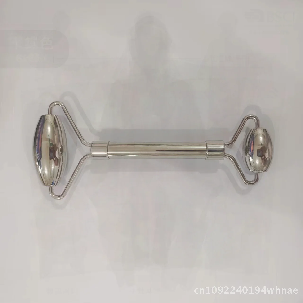 304 ステンレス鋼のマッサージスティック顔の引き締めと痩身のためのシルバーカラーのクロスボーダーホットセール多機能美容機器