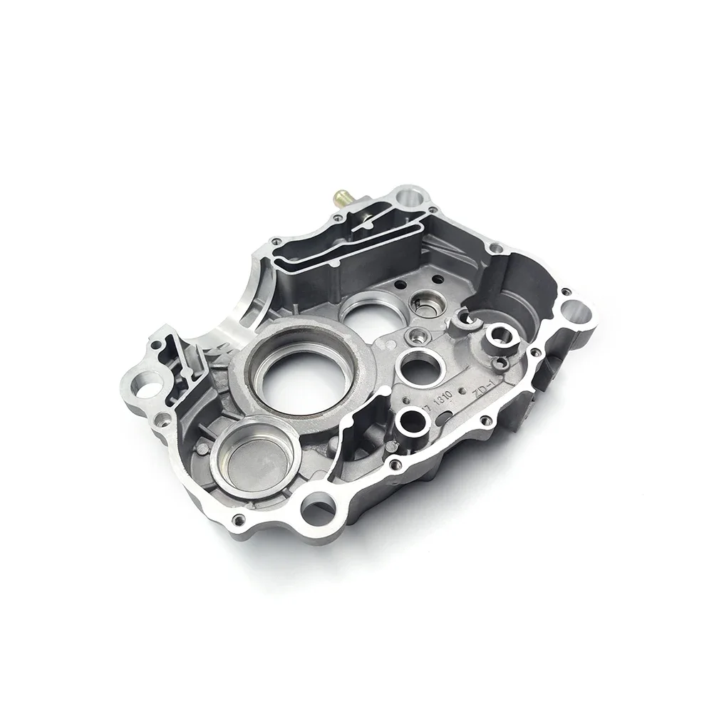 OTOM Motorcycle Left Right Crankcase Middle Box Side Crank Case For ZONGSHEN ZS174MN-3 CBS300 ZS174MN-5 NB300 Water-Cooled 4T