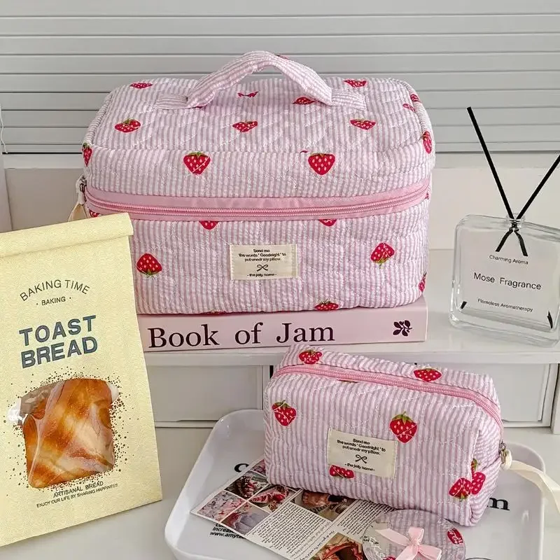 Women Pink Blue Strawberry Cosmetic Bag Portable Travel Organizer Toiletry Makeup Storage Pouch Handbag Ladies Zipper Bag