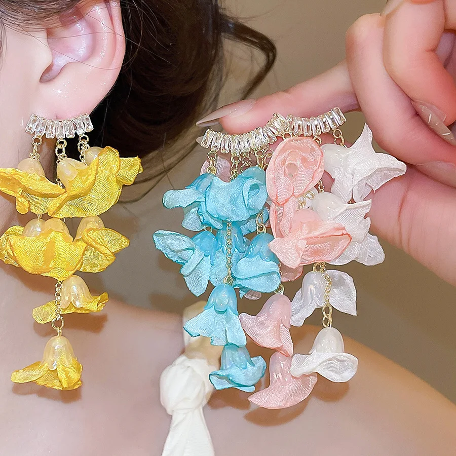 

New Fairy Chiffon Flower Tassel Drop Earrings Women Bohemian Fabric Floral Zircon Pendnat Earrings Fashion Jewelry Party Wedding