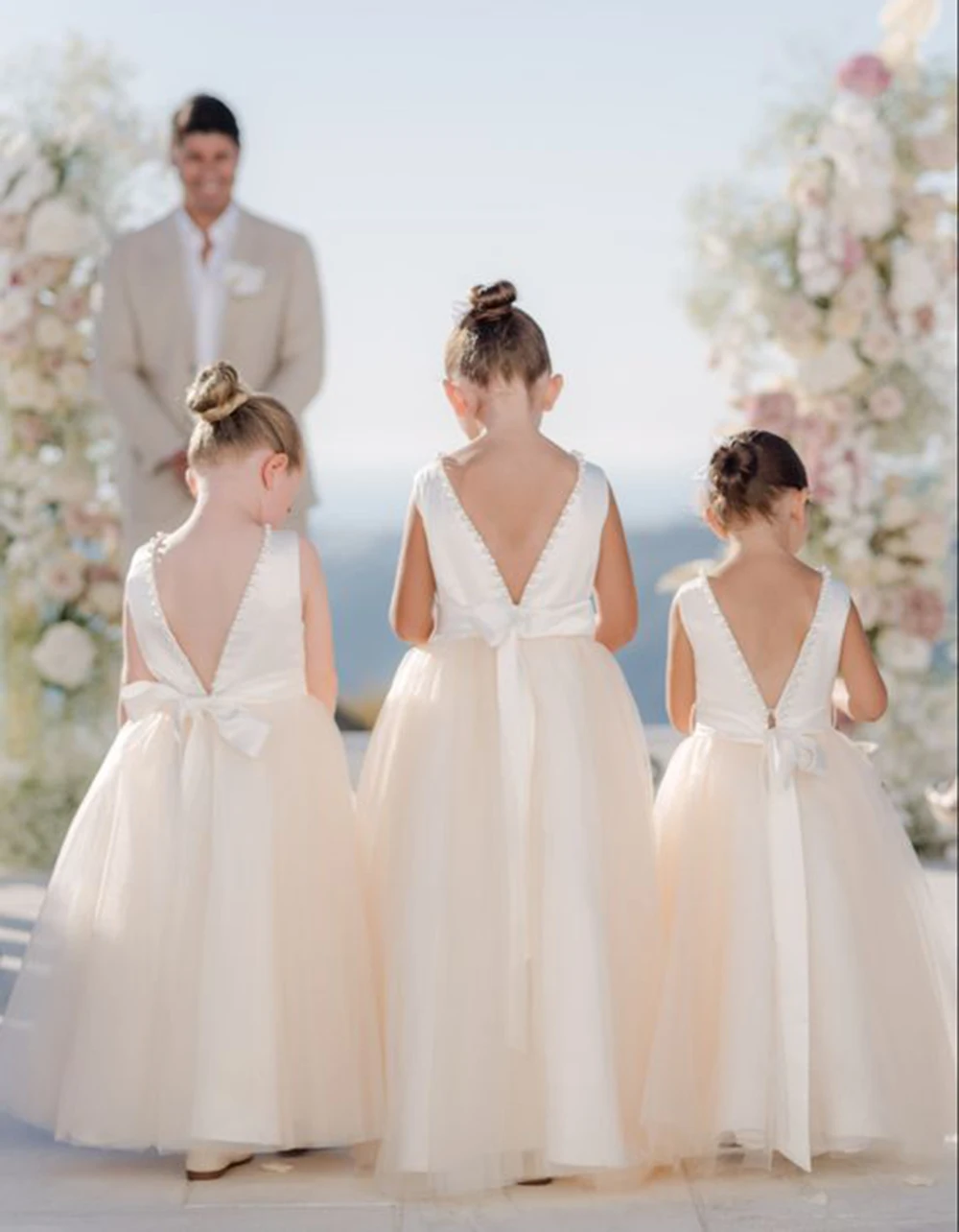 Vestidos de primera comunión de tul de perla con banda, vestido de novia con espalda en V profunda, vestido de fiesta de cumpleaños de desfile de niña de flores, línea A