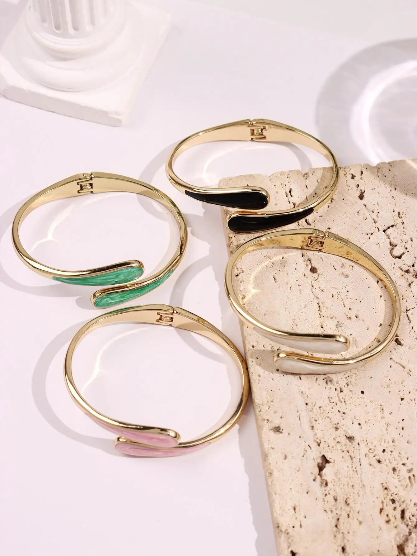 تتلاشى اللون قطرة النفط المفتوحة العضوية نحيلة سوار عصري غير النظامية هندسية على شكل دمعة المرأة مجوهرات جديد #3