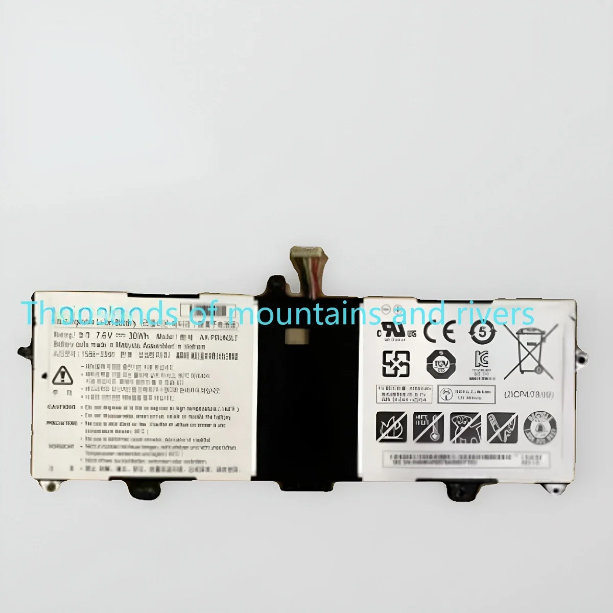 7.6V 30Wh AA-PBUN2L…