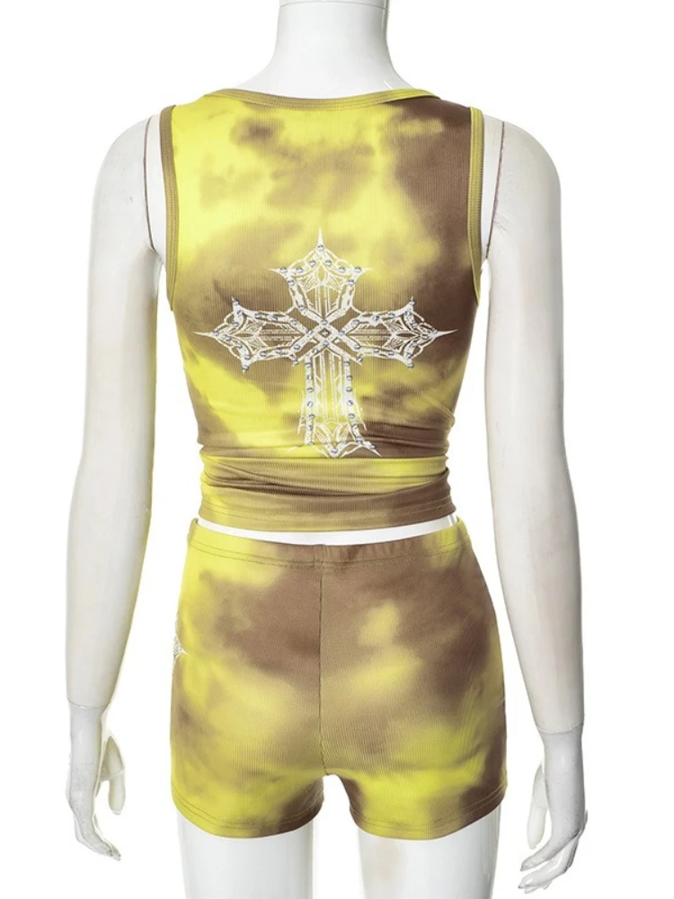 Foamlina Y2K Dye-tie Stampa Set da 2 pezzi 2026 Nuove donne di estate Moda senza maniche Lettere Crop Canotta e pantaloncini coordinati Abiti