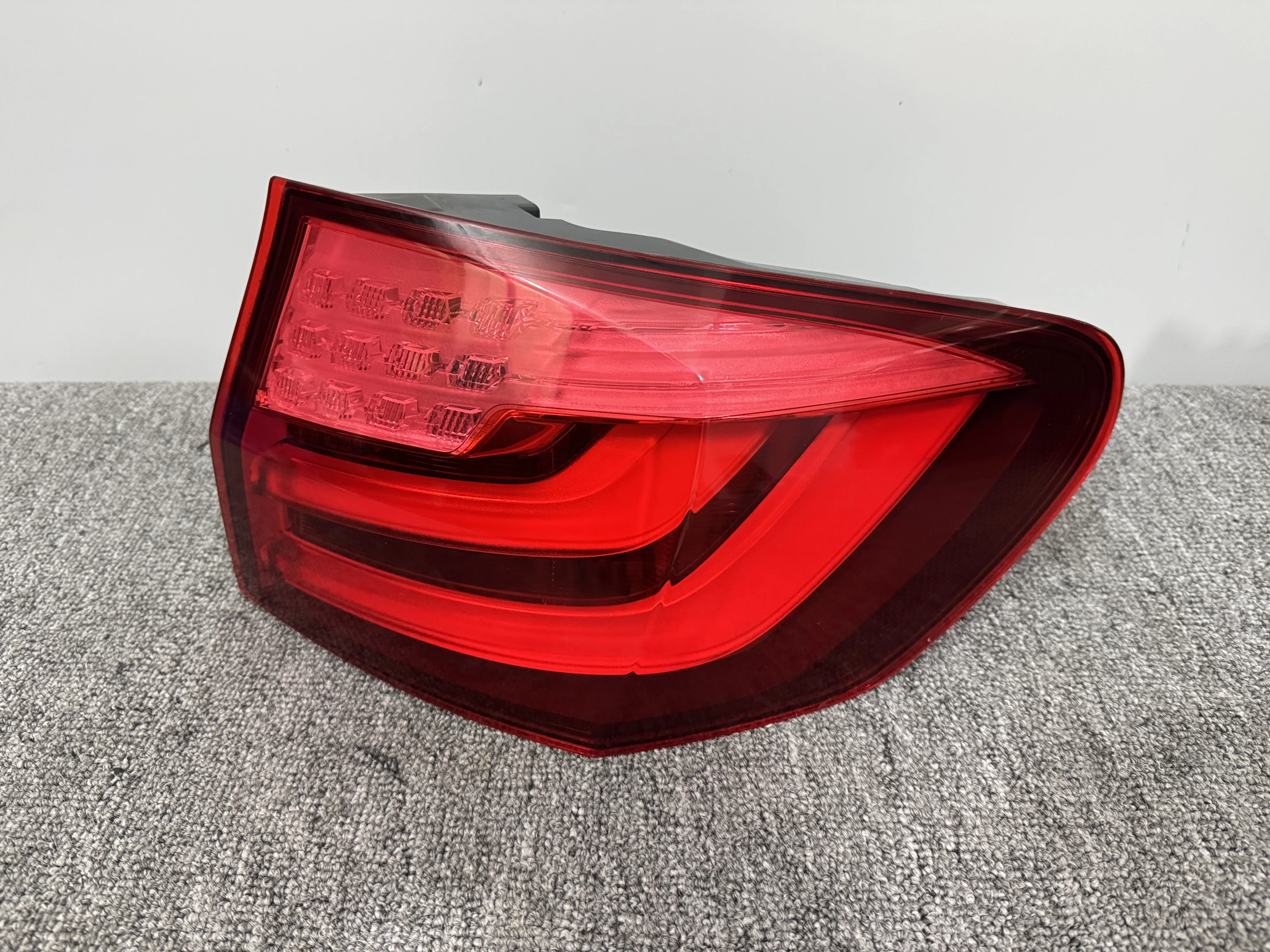 Fit For BMW 5 Series Taillights 2010-2013 BMW F11 Outer Rear Lights Stoplight F11 Touring Taillamp EU Version Plug And Play