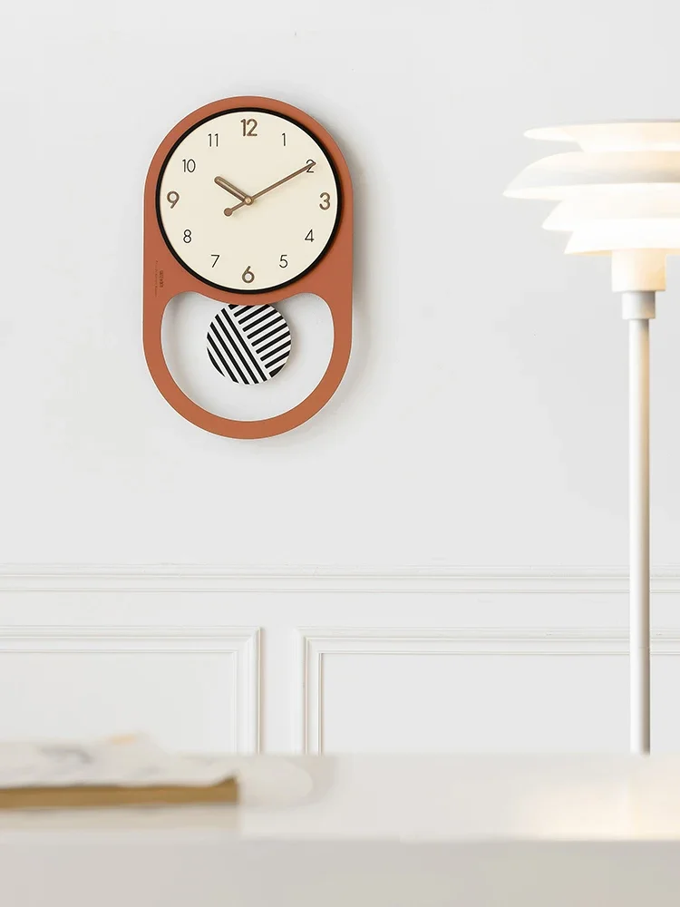 

Punch-free modern simple luxury wall clock