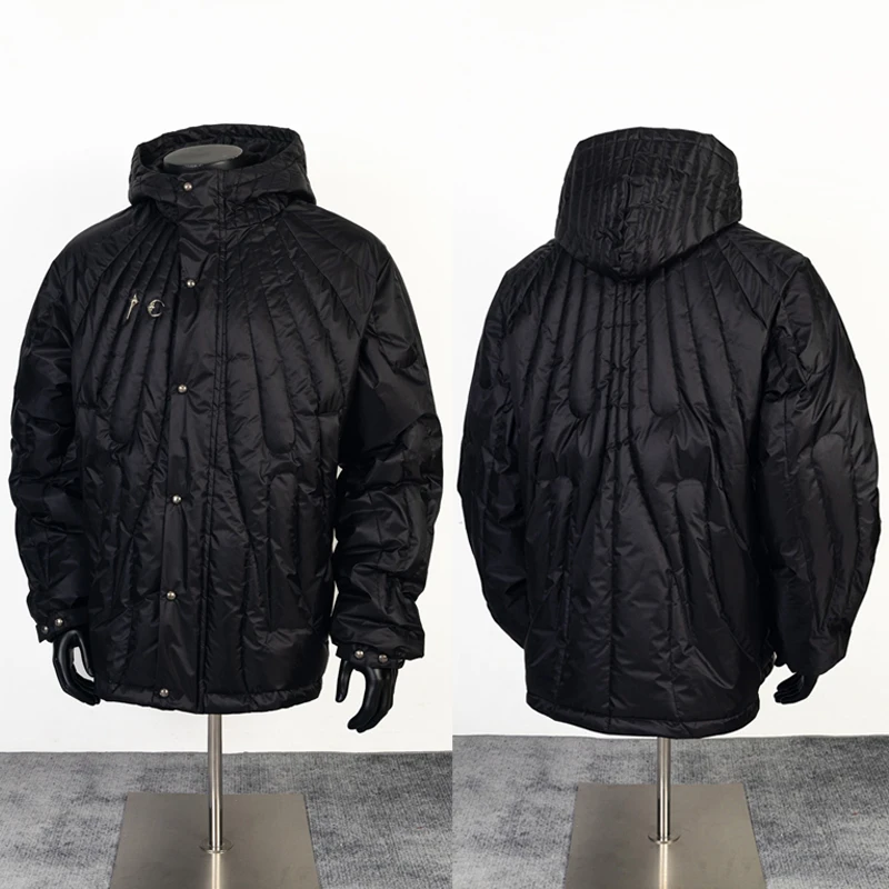 

Зимний тренд THUG CLUB Пуховик с металлическим логотипом Теплая куртка на хлопковой подкладке для мужчин и женщин Повседневная верхняя одежда с капюшоном для клуба