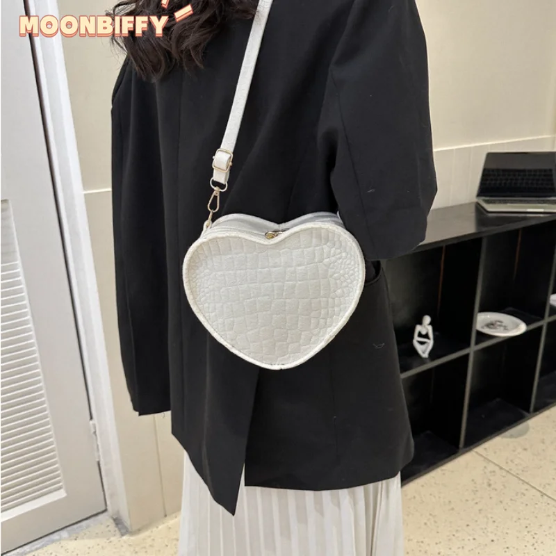 Fashion Vintage Heart Women Handbags Luxury Designer Handbag Heart Bags for Women Women\'s Shoulder Messenger 2023 Trend