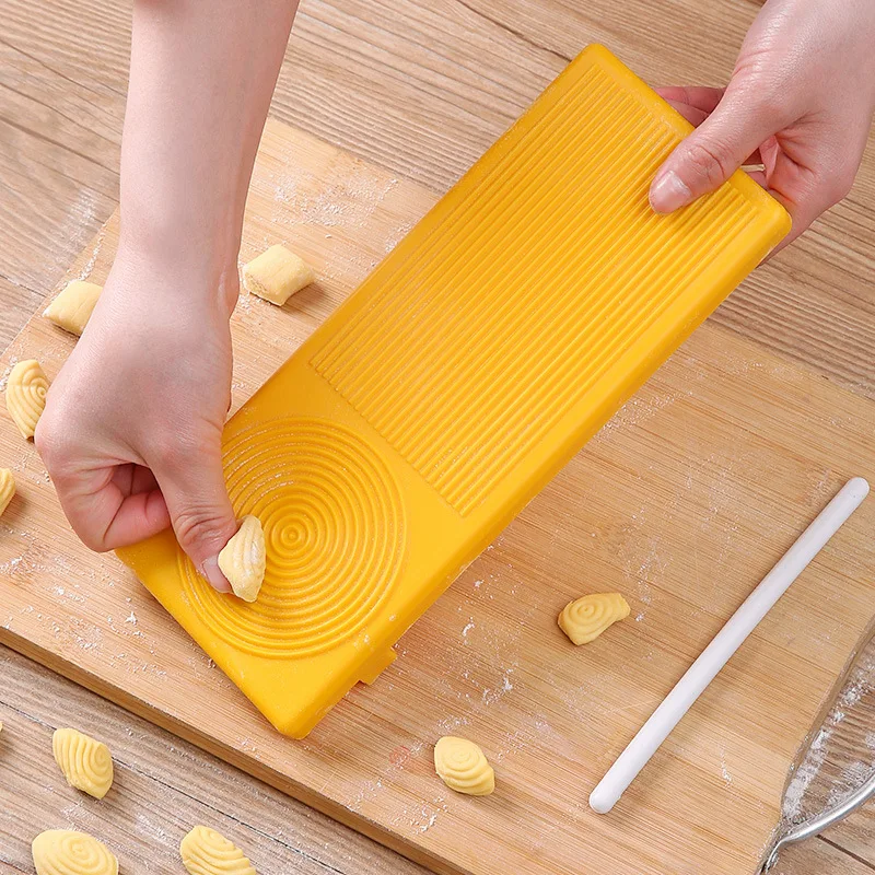 Multifunctional Spaghetti Macaroni Pasta Maker Noodle Making Set With Rolling Stick Noddle Cutter Planchette Mold Kitchen Tool