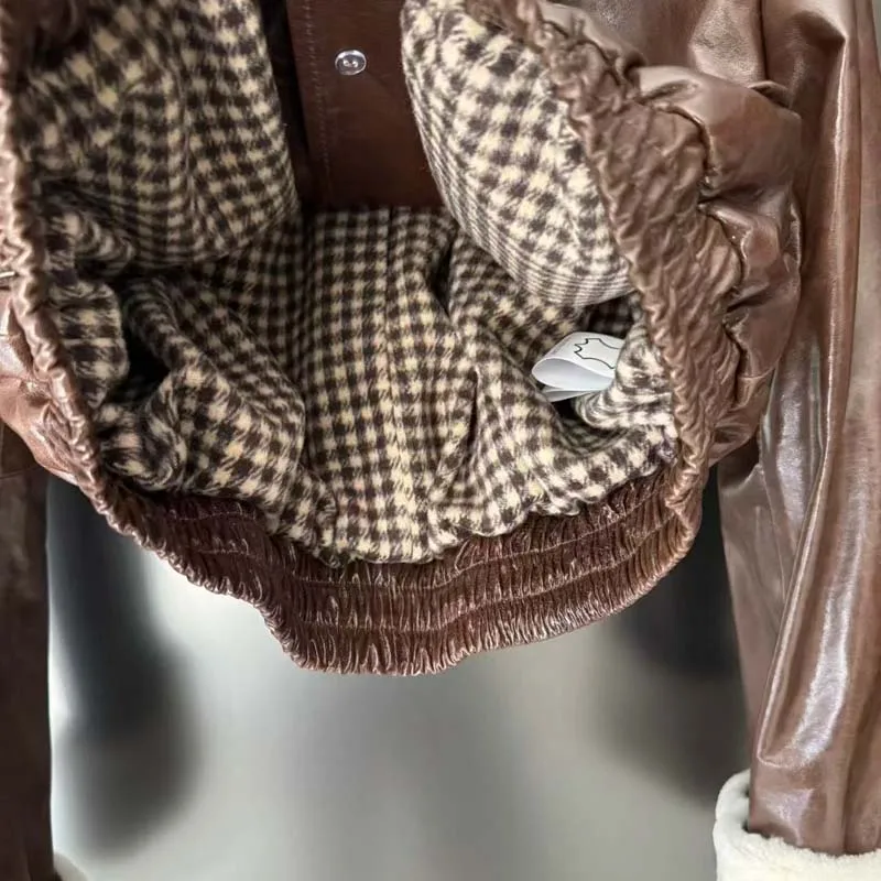 Chaqueta de cuero genuino de longitud corta 2025, nueva moda, cuello vuelto con lana auténtica de alta calidad