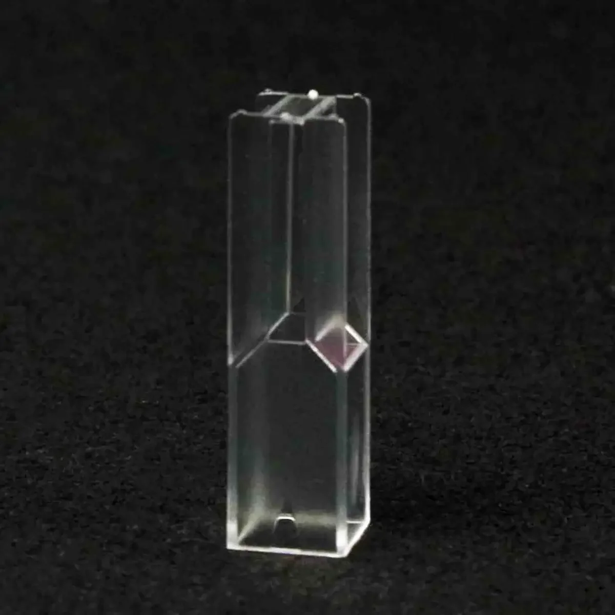 100Pcs A Box 1.5ml/4,5ml Semimicro Square Plastic Test Tubes Vials Container Craft Cuvette Lab