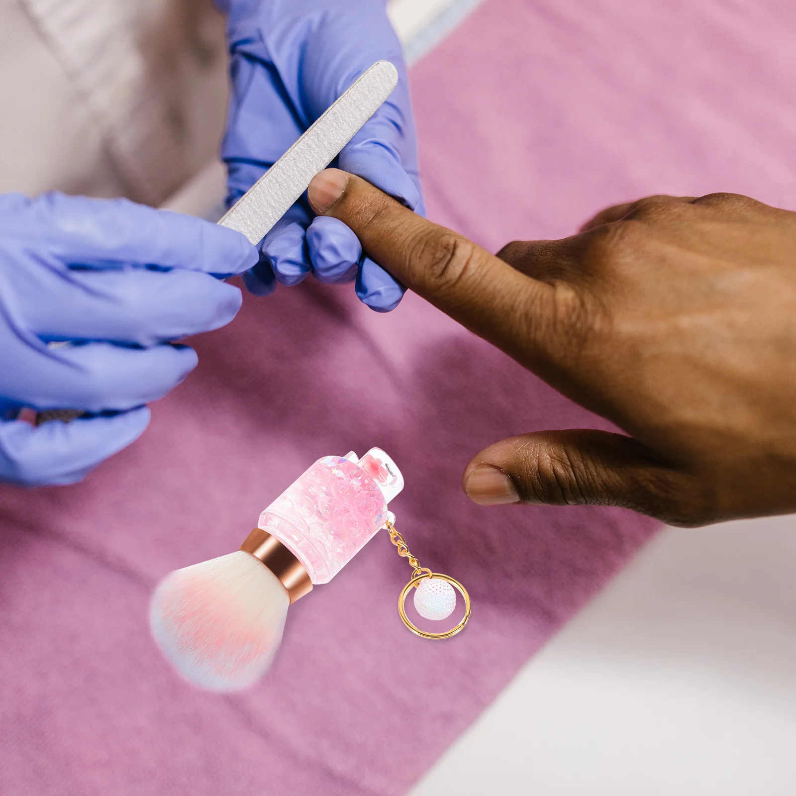 Brocha para colorete en polvo suelto con forma de tanque de Gas, herramienta de maquillaje portátil, cerdas suaves, brocha de Maquillaje facial de viaje, Kit profesional