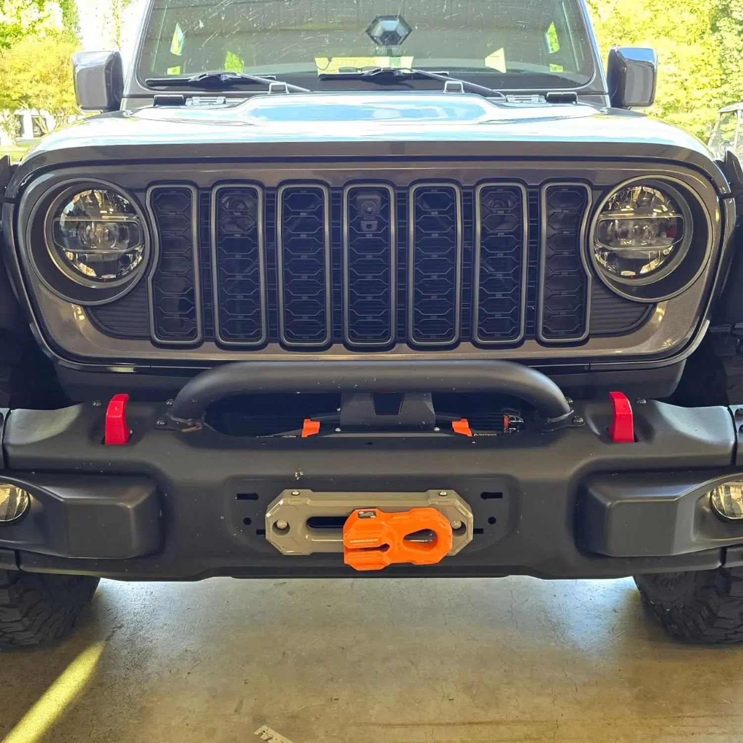 Front Grille Grid Grill Guard With Camera Hole for Jeep Wrangler JL 18-24 Gladiator ABS Matte Blackout 20th Anniversary Style