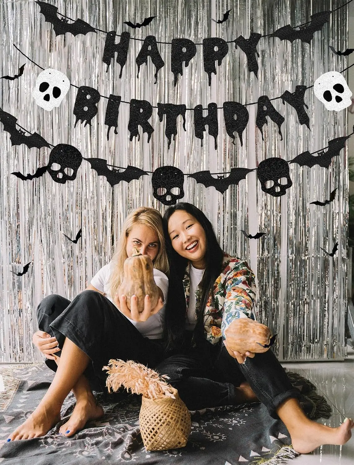 Schwarzes Glitzerndes Happy Birthday Halloween-Banner mit Fledermäusen und Totenköpfen, 3D-Fledermaus-Aufkleber für Horror-Geburtstagsfeier-Dekorationen, Gruselige Party-Deko – Detail 7