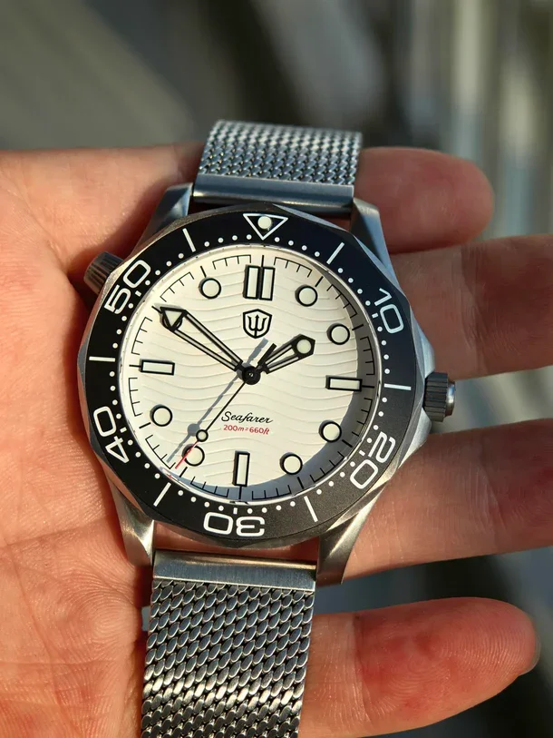 Watchdives WD007Q Titanium Duikhorloge 42mm VH31 Sweep Quartz Herenhorloge Saffierkristal Helium Ontsnappingsklep 200M Waterdicht Lumi