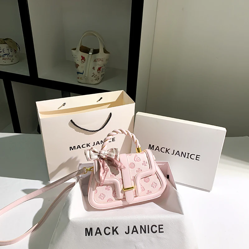 mackjanice-pink-leather-handbag-women's-new-2026-fashionable-youthful-handbag-limited-edition-qixi-festival-hong-kong