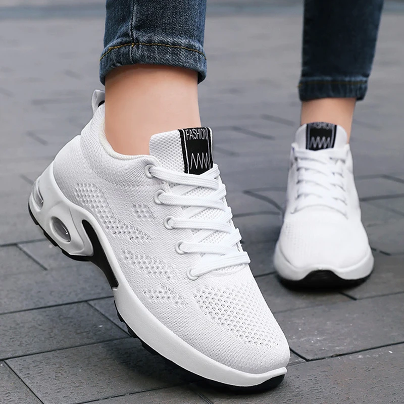 

Women Sneakers Breathable Fashionable Korean Style Sporty Air-Cushioned Sneakers Soft Bottom Women's Running Shoes Plus Size 44
