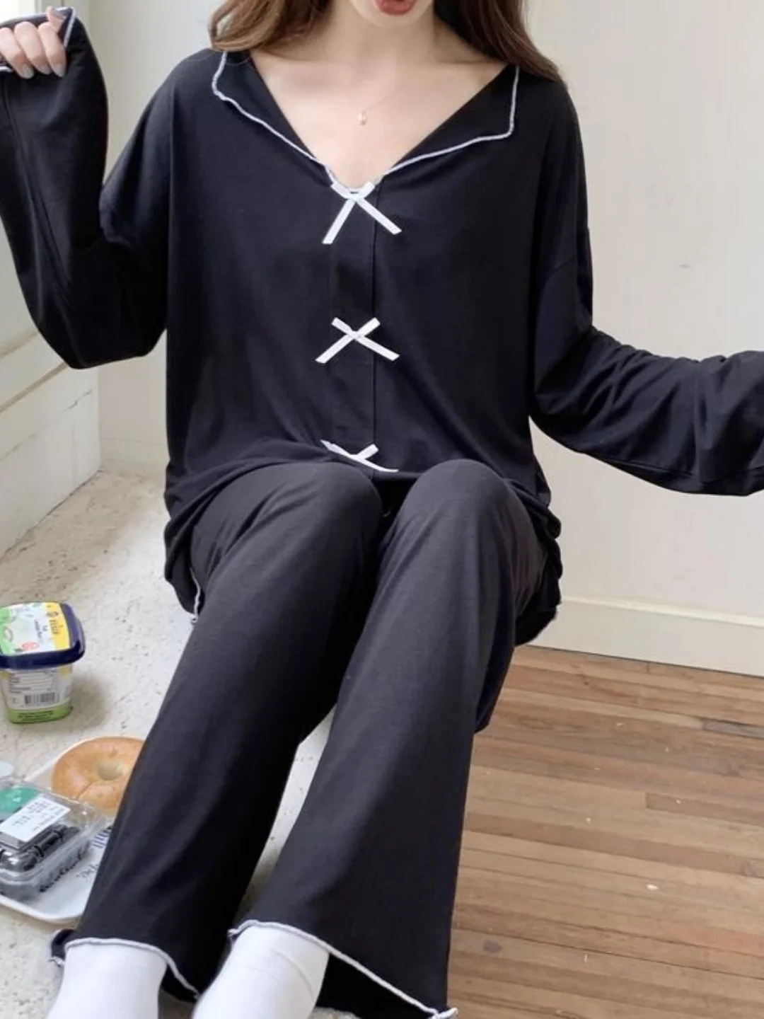 Loose Fitting V-Neck Sleepwear Set with  Knot Long Sleeve Long Pants plus Size Casual Style Home Wear for Women