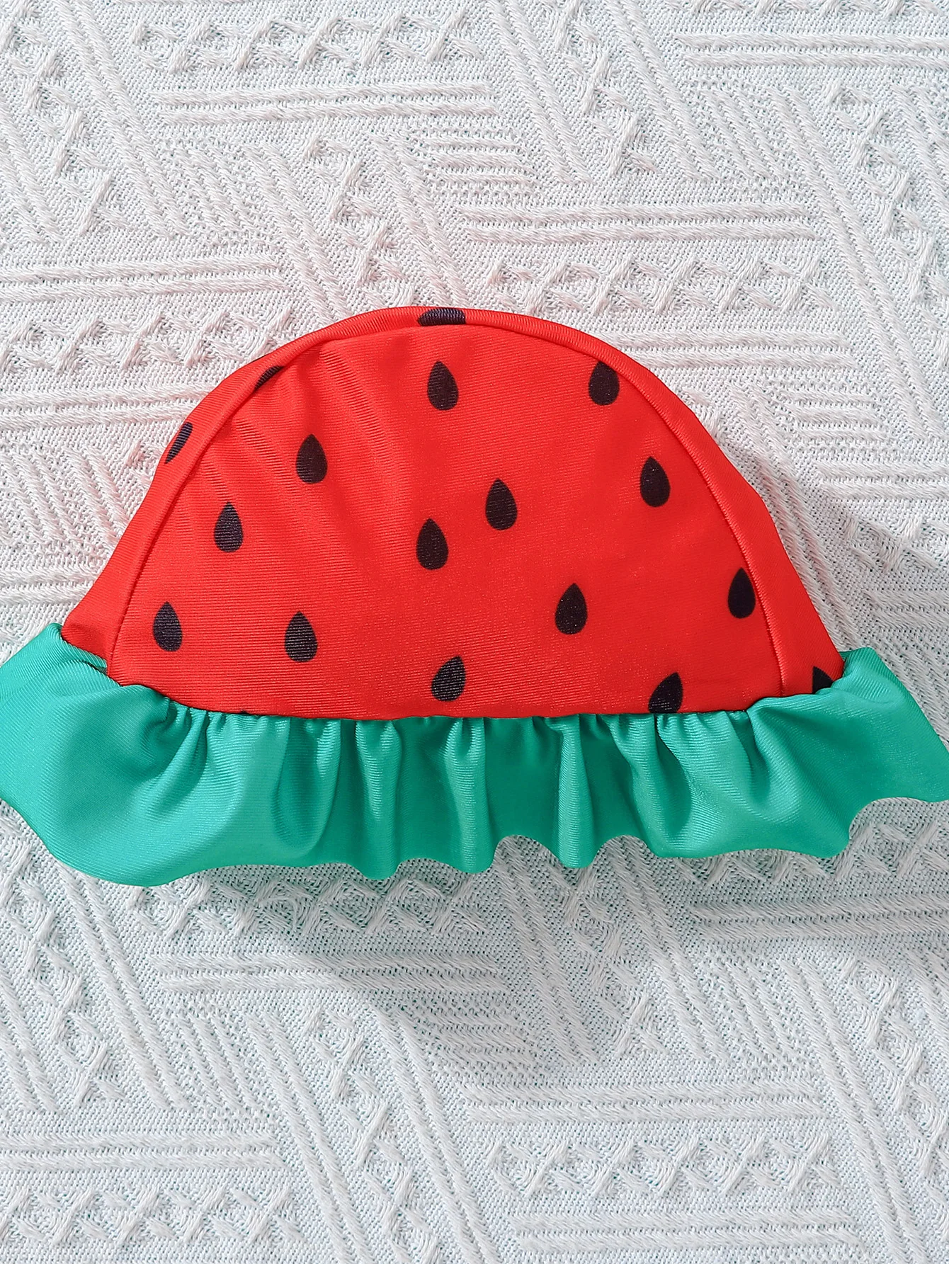 1-teiliger Sommer-Badeanzug für Mädchen mit Wassermelonen-Motiv, grüner Badeanzug mit Rüschen und Bindeband sowie passende Rüschen-Badekappe, niedliches Früchte-Design – Detail 3