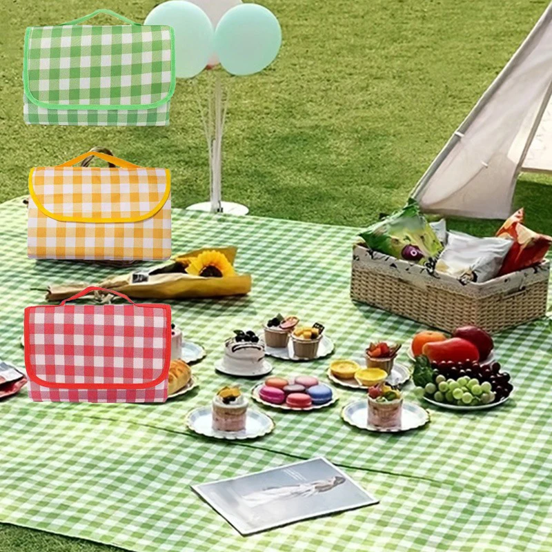 2m * 3m Outdoor Camping Picnic Mat Waterproof Moisture-proof Dirt Proof Portable Spring Outing Mat Picnic Cloth Easy To Clean