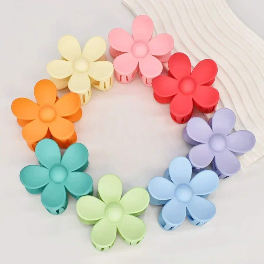 

Matte Floral Claw Clips 8-Pack - Hair Claws for Women, Low Bun Maker Hair Accessories Set