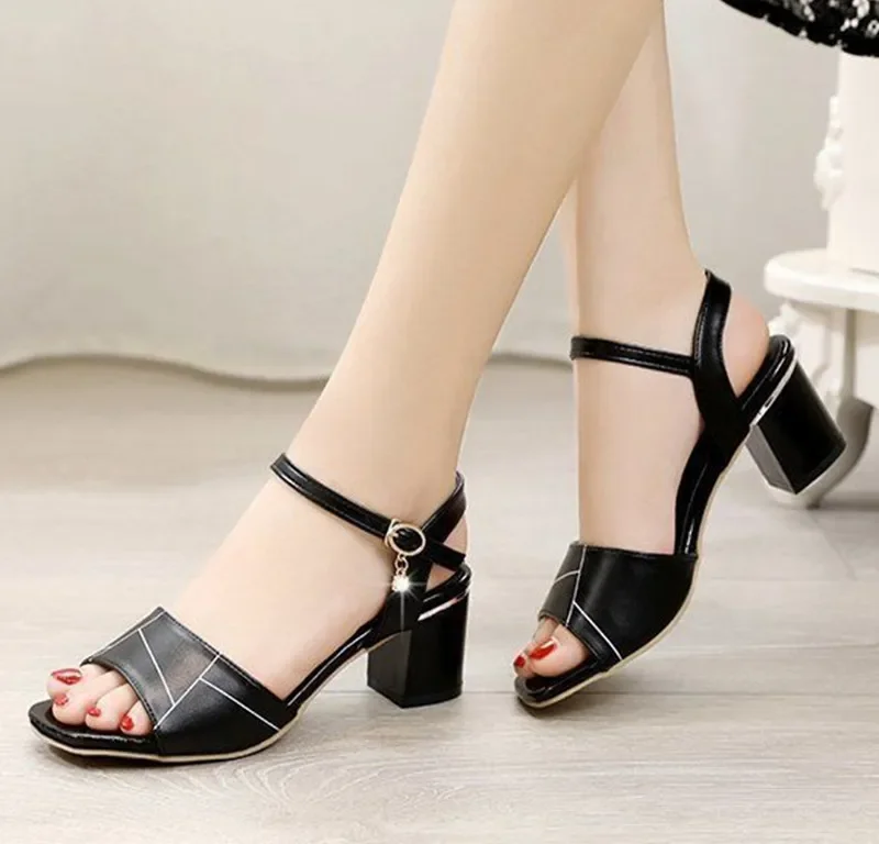 2023 Open Toe Women Chunky Heels Shoes Casual Women\'s Sandals Black White Female Fashion Buckles Fish Mouth Womens Sandal 34-40