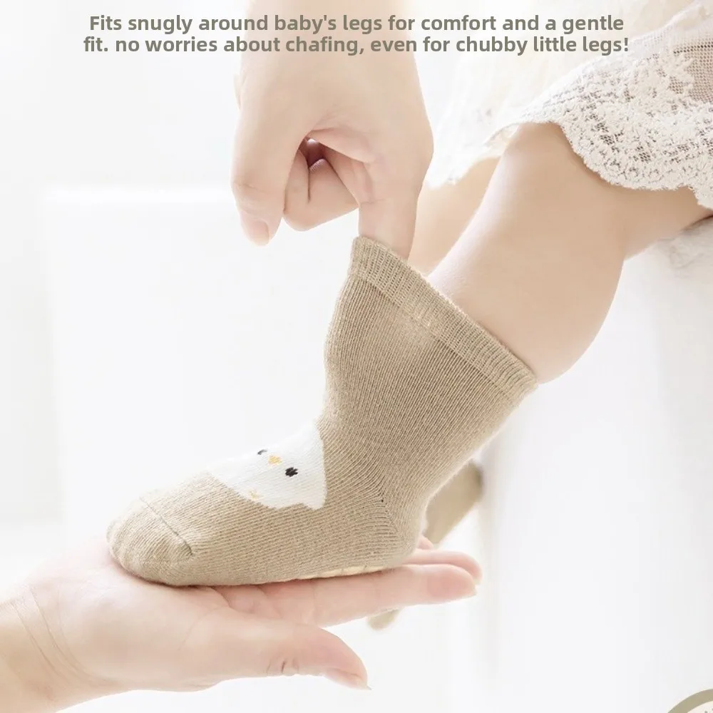 6 Pairs Cute Fox Pattern Floor Socks Anti-Slip Bear Pattern Cartoon Pattern Socks Comfortable Breathable Childrens Socks