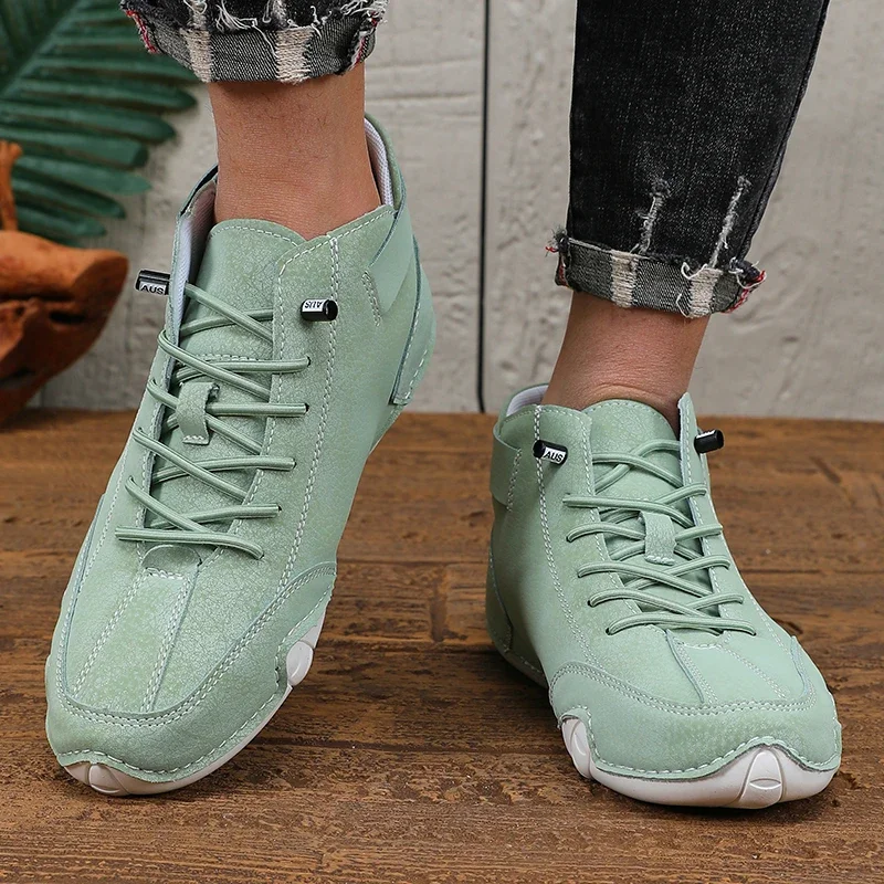 Men's Fashionable Casual Daily Low Top Shoes Breathable Comfortable Lace Up Trendy  Lightweight Flat Shoes for Cycling Hiking image 5