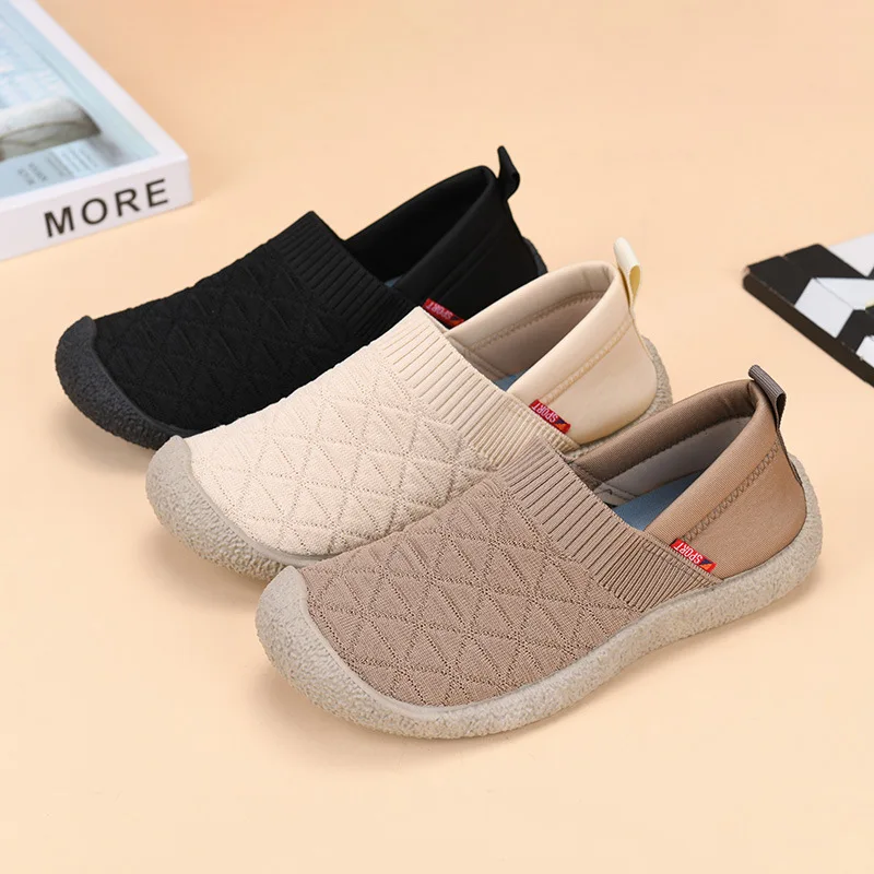 

2025 New Flat Flat Cloth Shoes for Women's Spring and Autumn Casual Shoes Versatile One Step Slip on Anti Slip Breathable