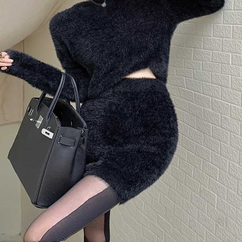 Women  Spring  Mini Furry Skirt Faldas Mujer Moda Slim Sexy High Waist Wrap Hip Black  Bottom Wild Woolen Elegant Korean