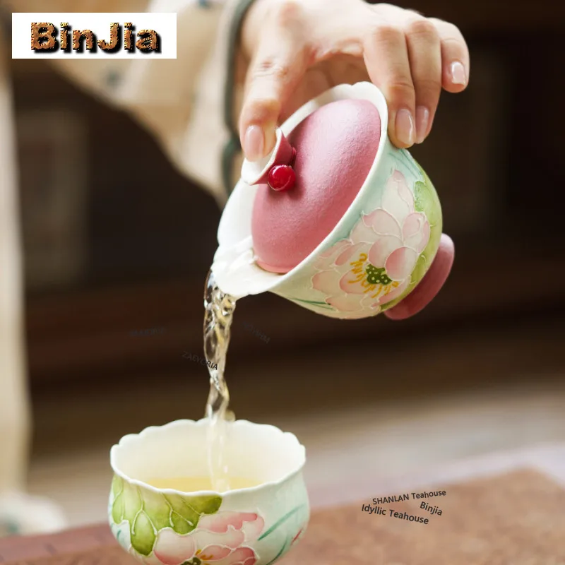 BAEJORIA 120ml Pile Painting Lotus Gaiwan Creative Tea Tureen Tea Bowl With Lid Kit Tea Maker Cover Bowl Teaware Craft