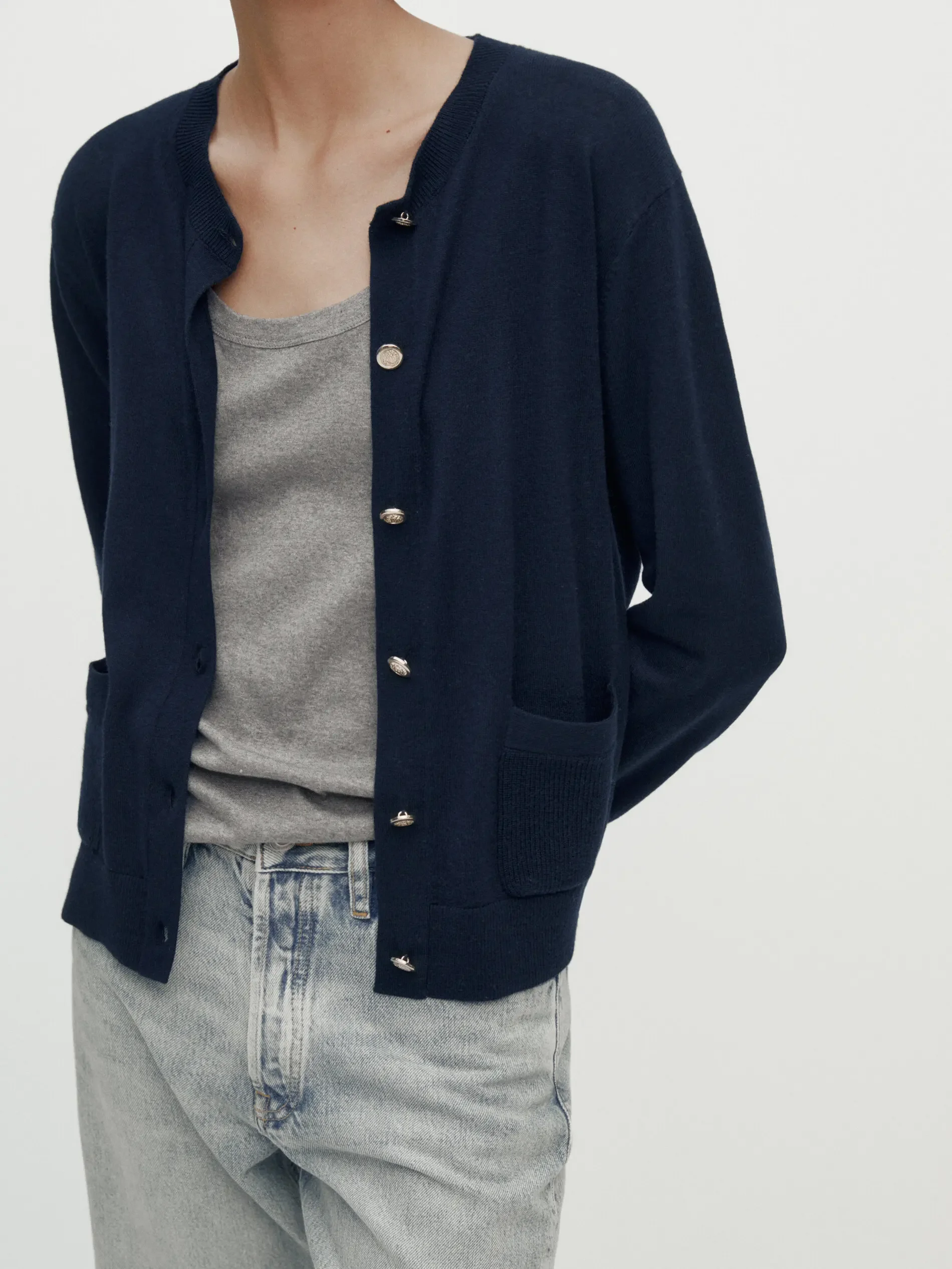 

Ethereal costume 2025 massidutti autumn new style of Women's casual Little fragrance style elegant gold buckle knit cardigan