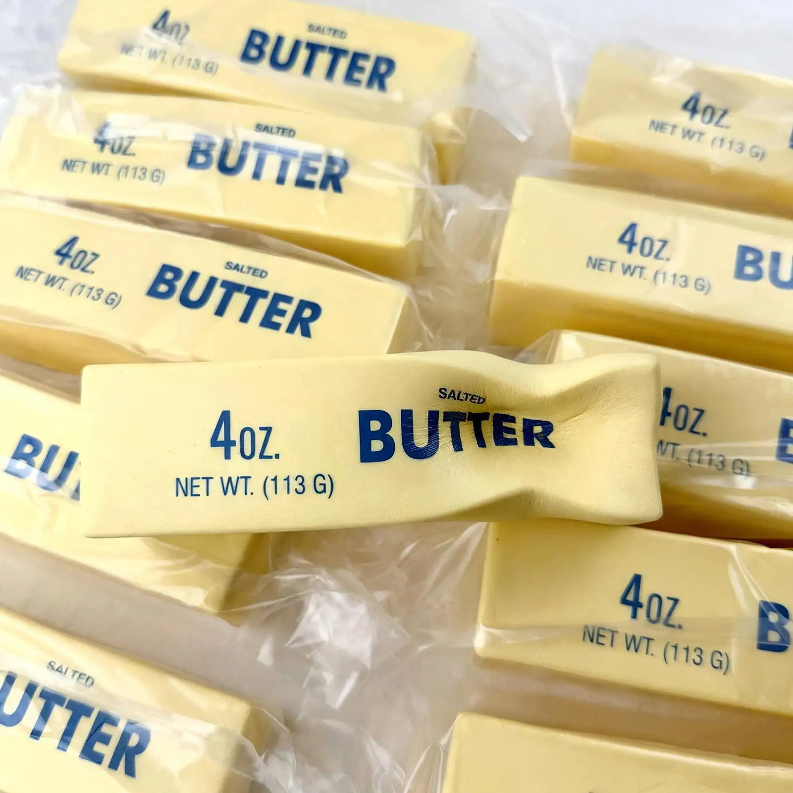 1PC Squishys Boterstok Zacht Leuk Realistisch Vrijetijdsspellen met romige geur Perfect voor spelen en zintuiglijk plezier Zintuiglijk speelgoed