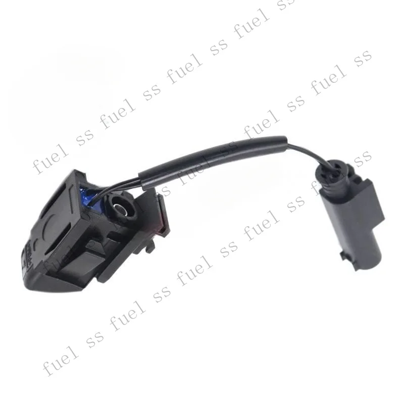 S+ 2118601147 New Windshield Washer Nozzles For Benz CLK W209 W203 W209 W219 W211