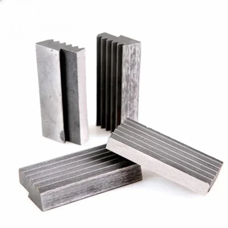 Troqueles Tangential HSS T-4,5x28mm a T-6x35mm |   Chasers de enhebradores de tubos métricos