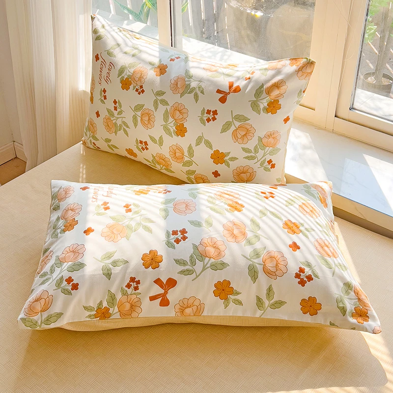 

100% Cotton Lovely Orange Floral Pillowcase Soft Breathable Pillow Cover 48×74cm with "lovely Flowers" Print for Sweet Bedroom