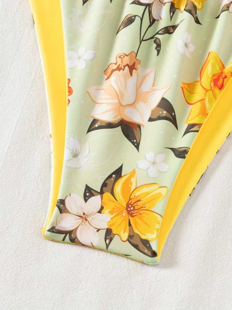 Bikini donna costume da bagno 2026 nuova stampa floreale halter bikini set sexy pizzo costumi da bagno estate due pezzi costume da bagno da spiaggia femminile