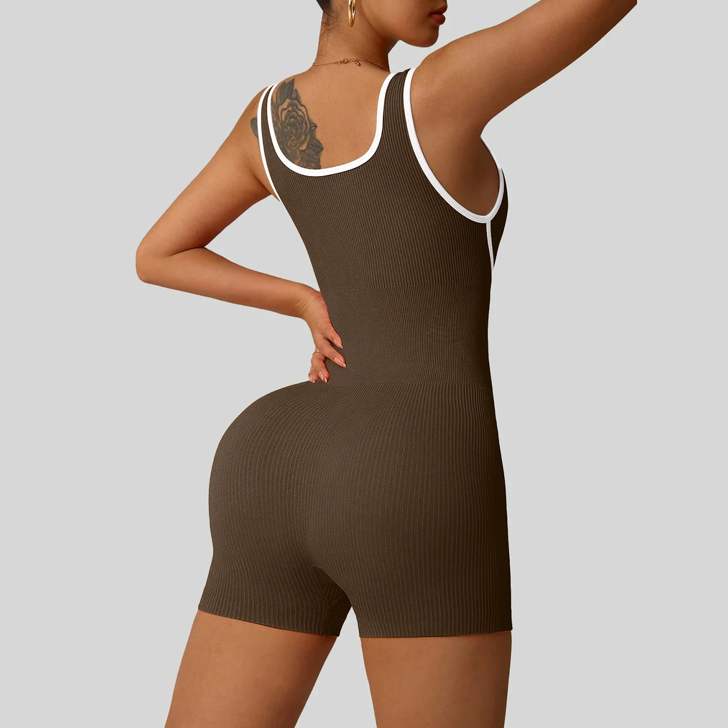 レディース耐衝撃カラーブロックヨガボディスーツシームレス彫刻ハイインパクトワークアウトタイトジムフィットネスアクティブウェア通気性ヨガ