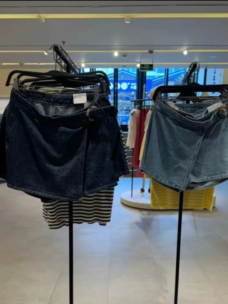 

Summer 2026 New Retro Hot Girl Casual Double Button Denim Skirt Women's High Waist Cotton A-Line Skirt Casual Scene