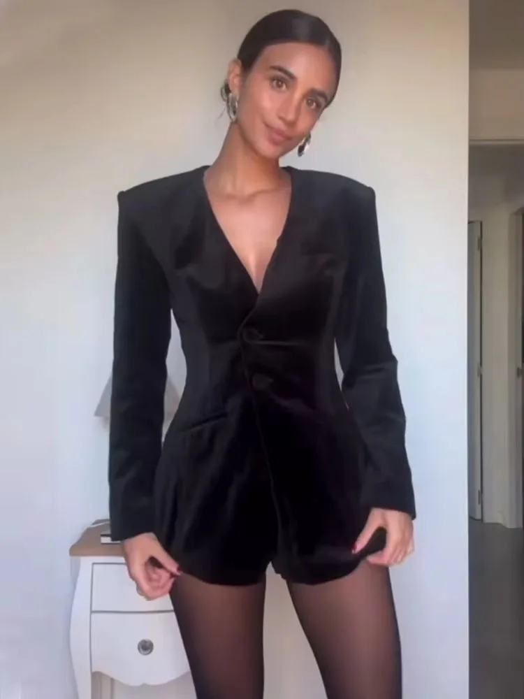 

HH женский новый модный универсальный сексуальный бархатный короткий костюм с v-образным вырезом, женский однобортный повседневный короткий комбинезон с длинными рукавами